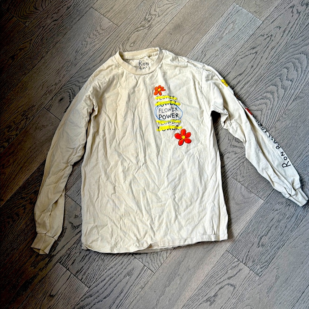 Ripple Ron Bass Cream and Red Long Sleeve Tees